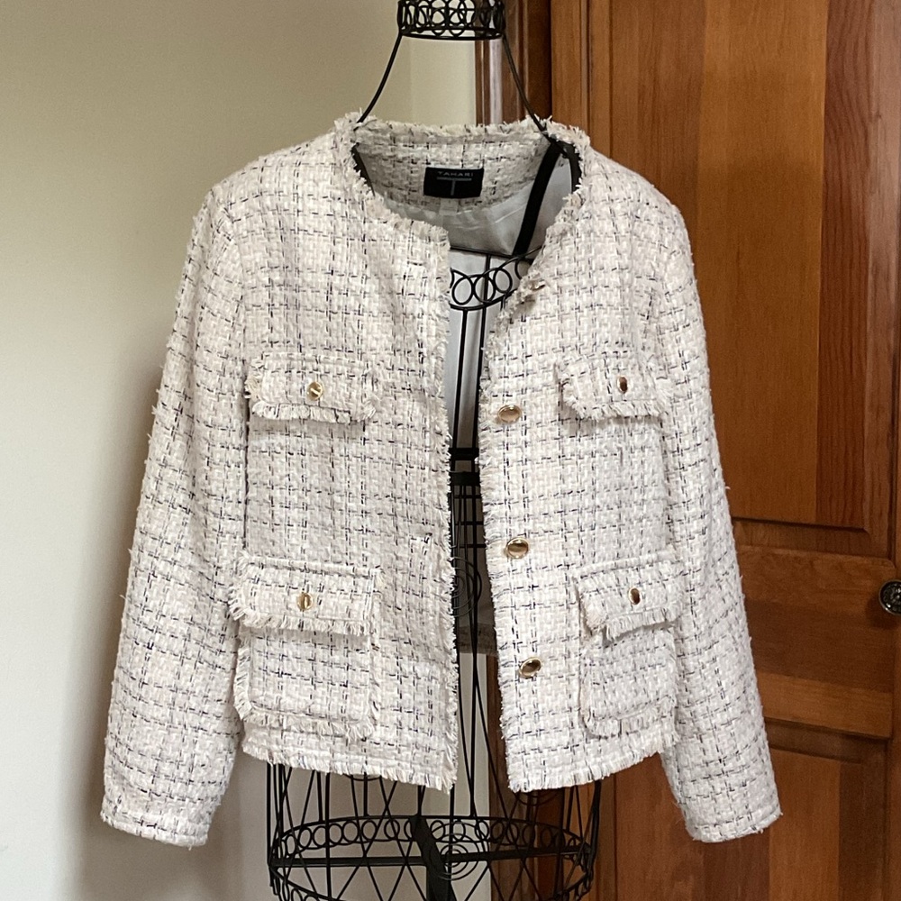 Tahari Women's Cream Tweed Jacket, 8 - Picture 4 of 6